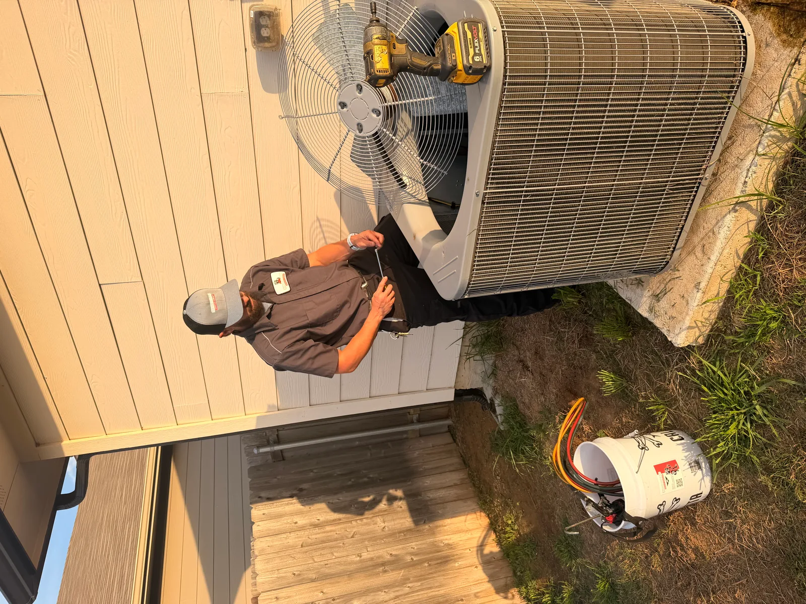 Moorhead electrical panel upgrades job near Devine